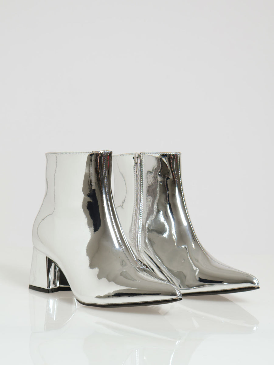Heeled Ankle Metallic Pointy Boot Silver – LEGiT - Main Image