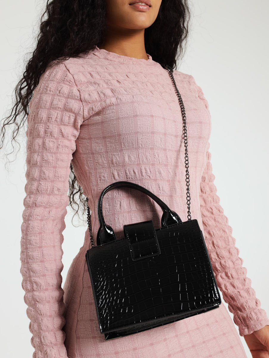 Metal Detail Flapover Tote Bag LEGiT