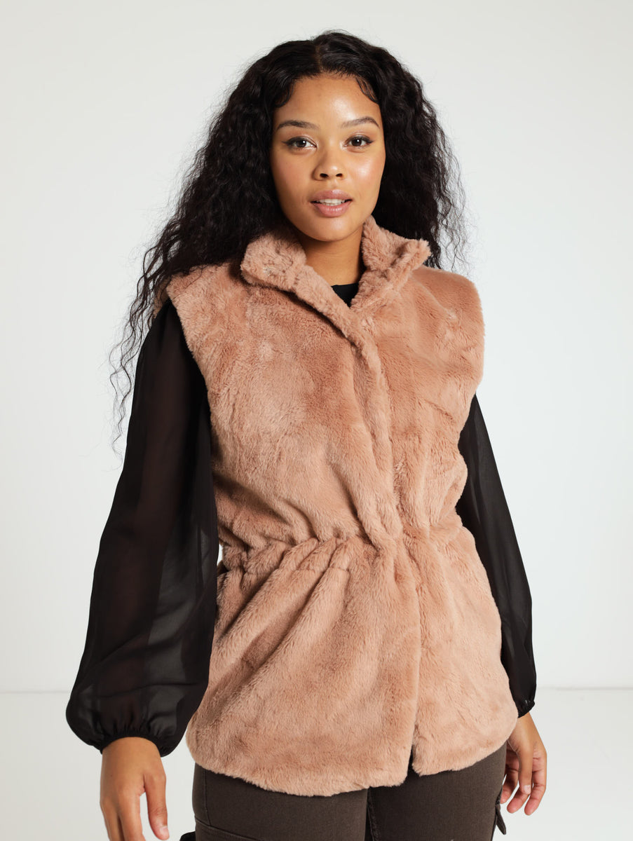 Fur Gilet Top – LEGiT