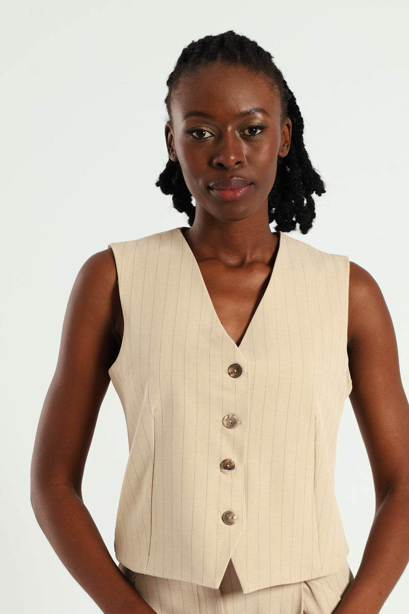 【10/11まで】ESMOK sideribbon fur vest beige Beige Sleeveless Blazer (3176702) | Inwear