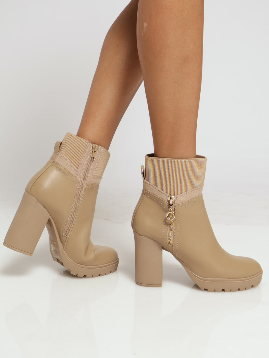 Heeled Ankle Boot With Ribbed Collar Zip Detail Beige – LEGiT