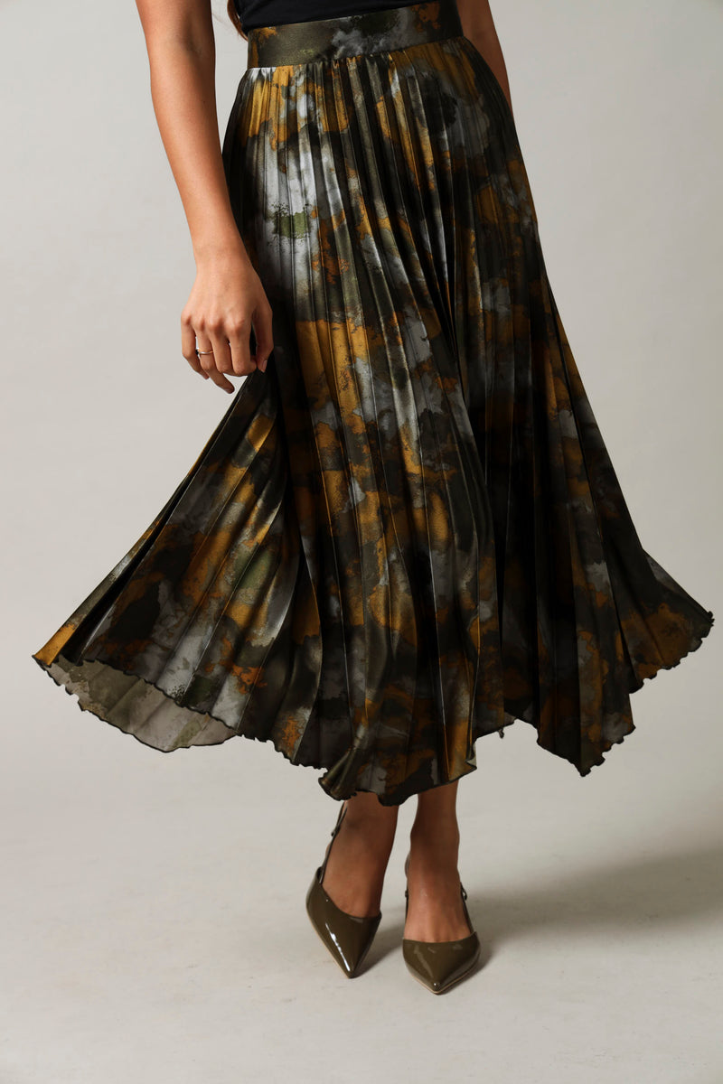 Hanky Hem Pleated Skirt - Multi – LEGiT