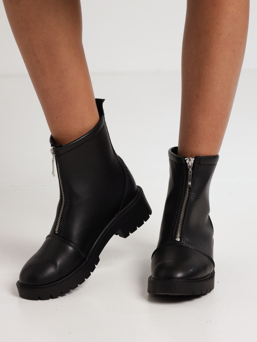 Front Zip Up Chelsea Boot Black LEGiT