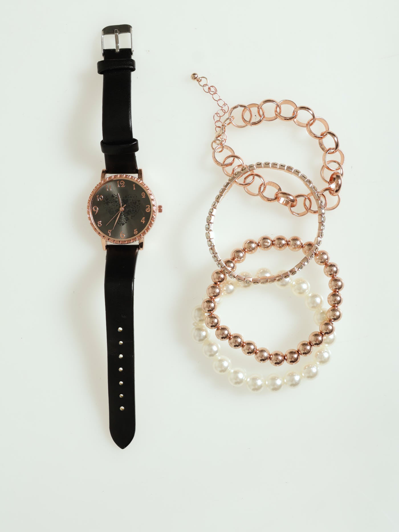 Diamante Dial Pu Strap Watch With 4 Bracelets Rose Gold LEGiT