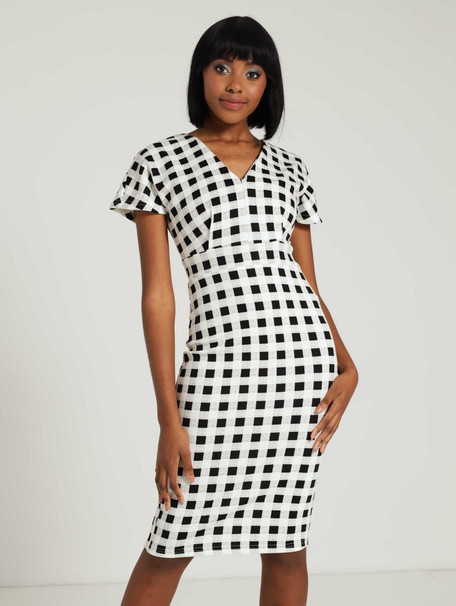 Kimono Short Sleeve V Neck Midi Dress LEGiT Kimono Short Sleeve V Neck Midi Dress LEGiT