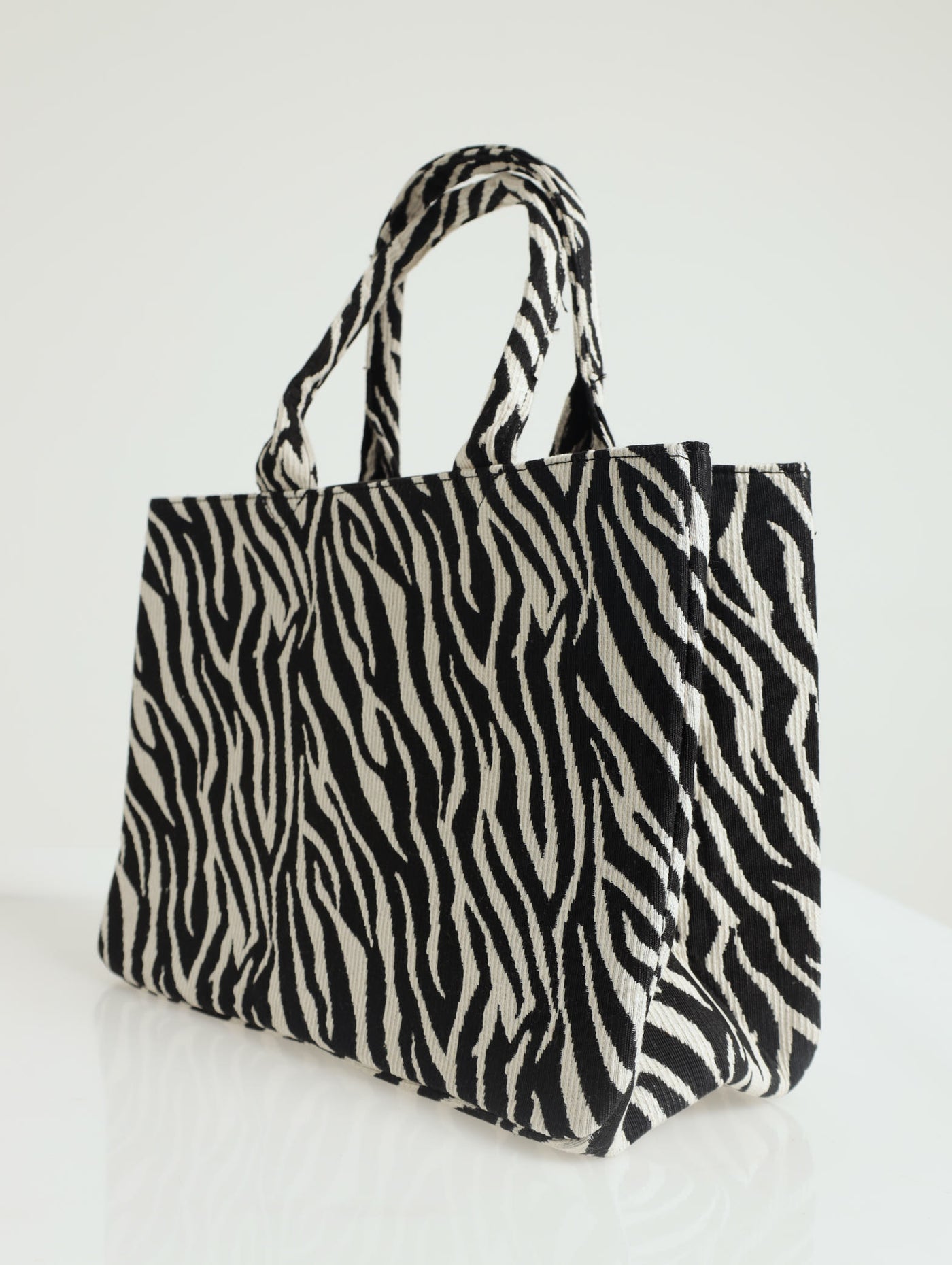Zebra Print Woven Tote Bag Black/White LEGiT