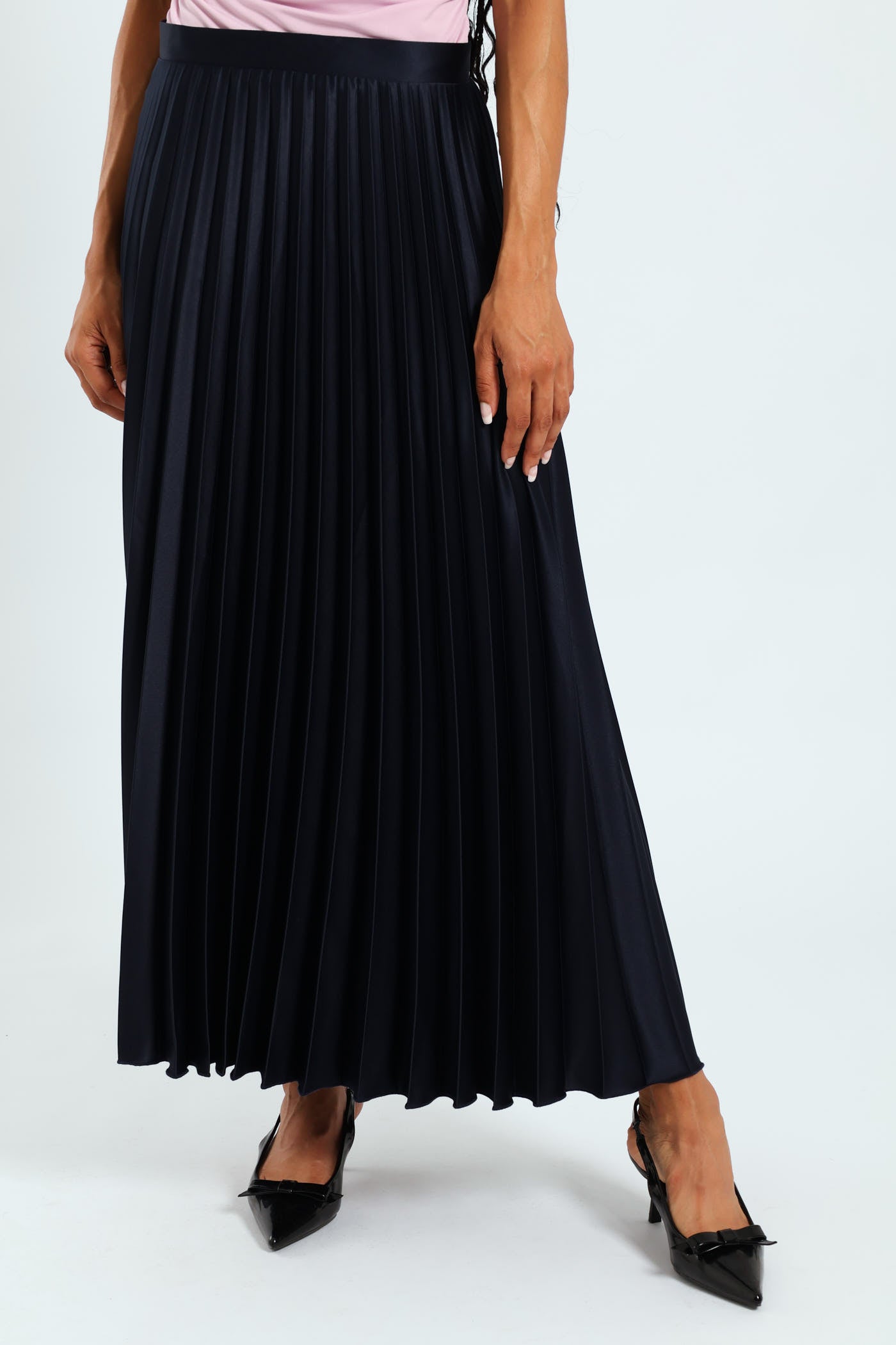Long Length Pleated Skirt Navy – LEGiT
