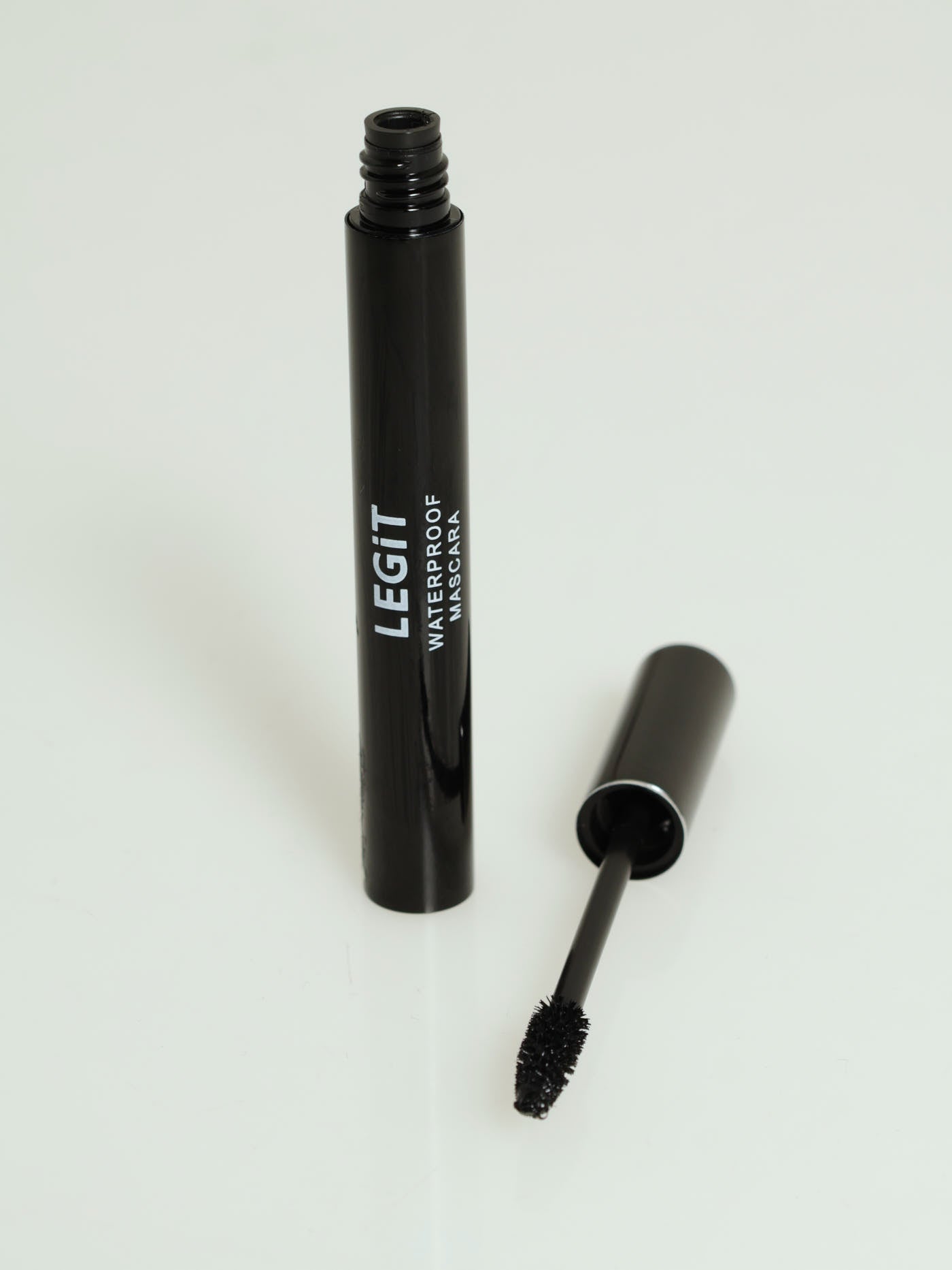 Legit Waterproof Mascara LEGiT Legit Waterproof Mascara LEGiT