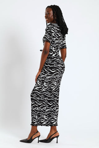 Short Sleeve Basic Printed Fit & Flare Dress - Black/White