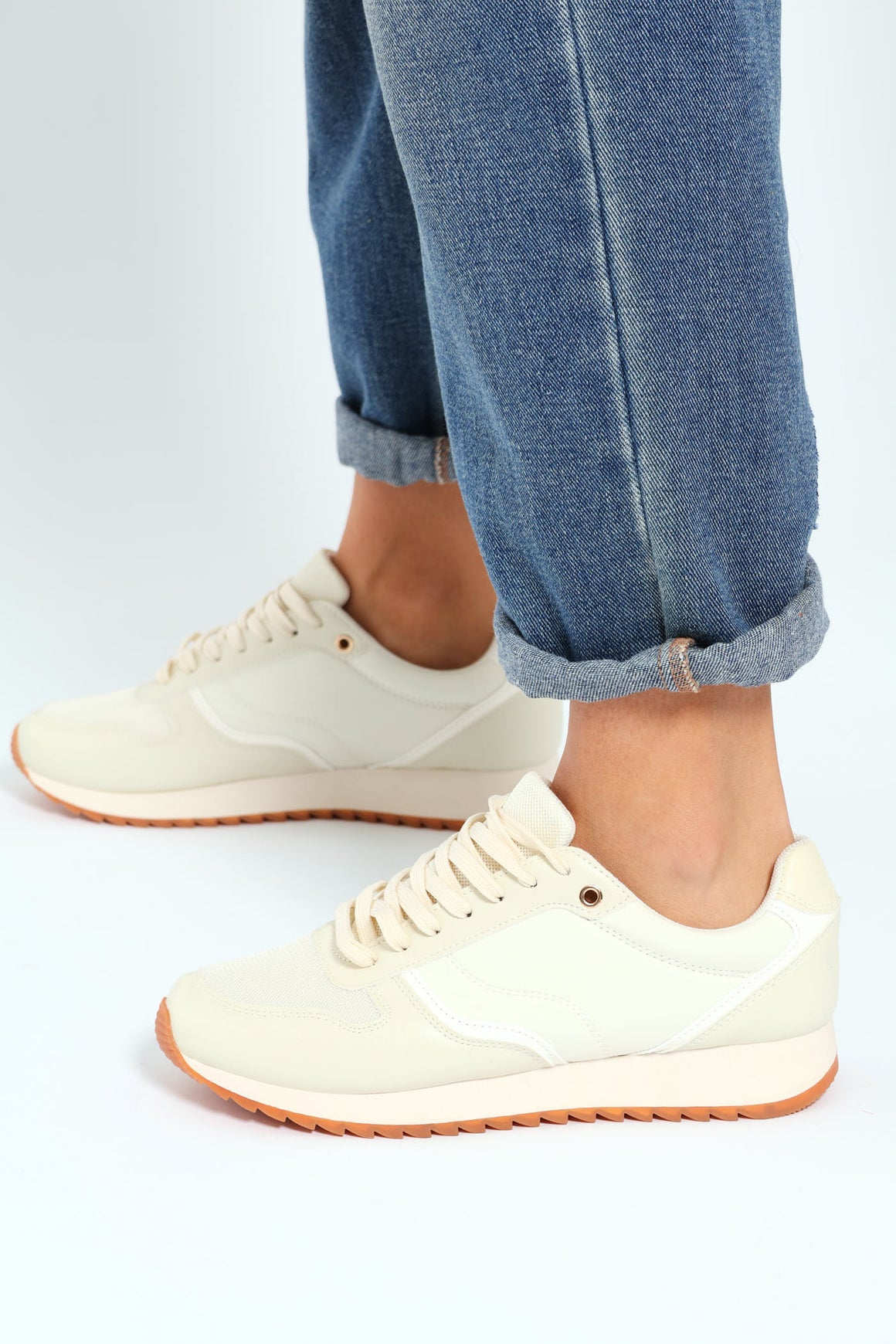 Sneakers – LEGiT