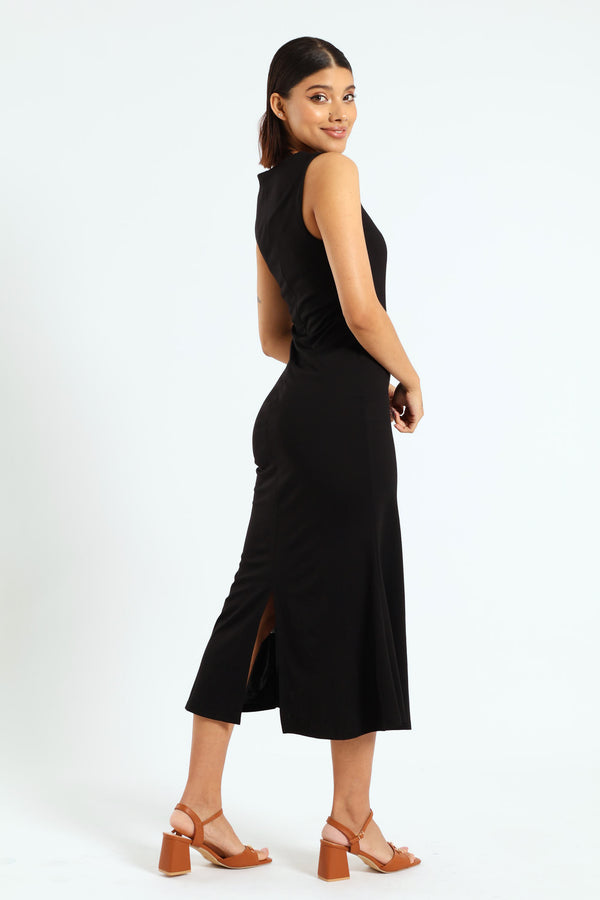 Hugging Dress Square Neck Body Hugging Bodycon Dress - Black – LEGiT