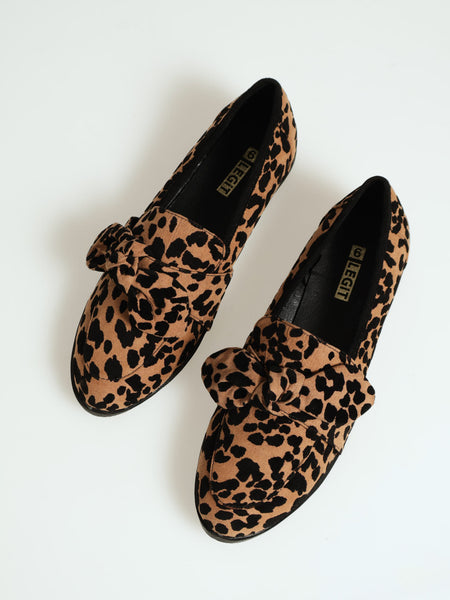 Classic Leopard Embossed Loafer With Bow Animal – LEGiT