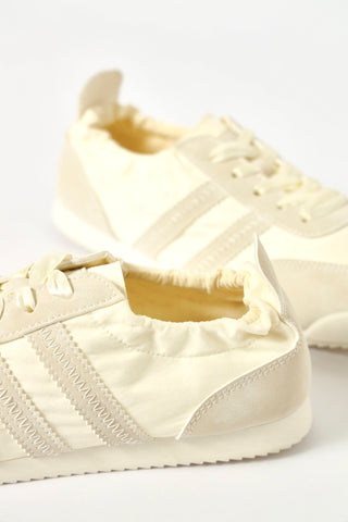 Ballet Sneaker - Off White