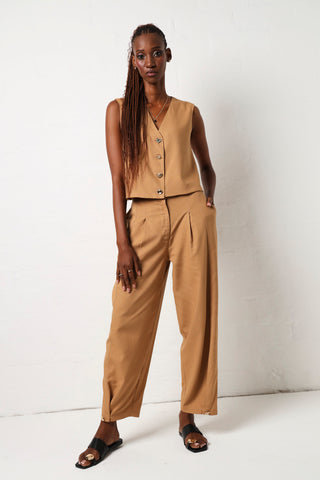 Linen Barrel Leg Pant - Caramel
