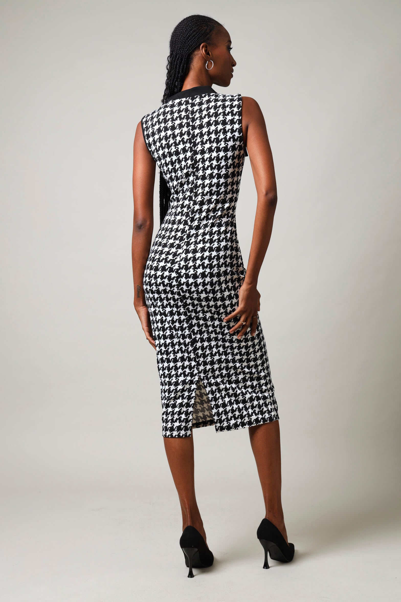 Sleeveless Contrast Bodycon Dress