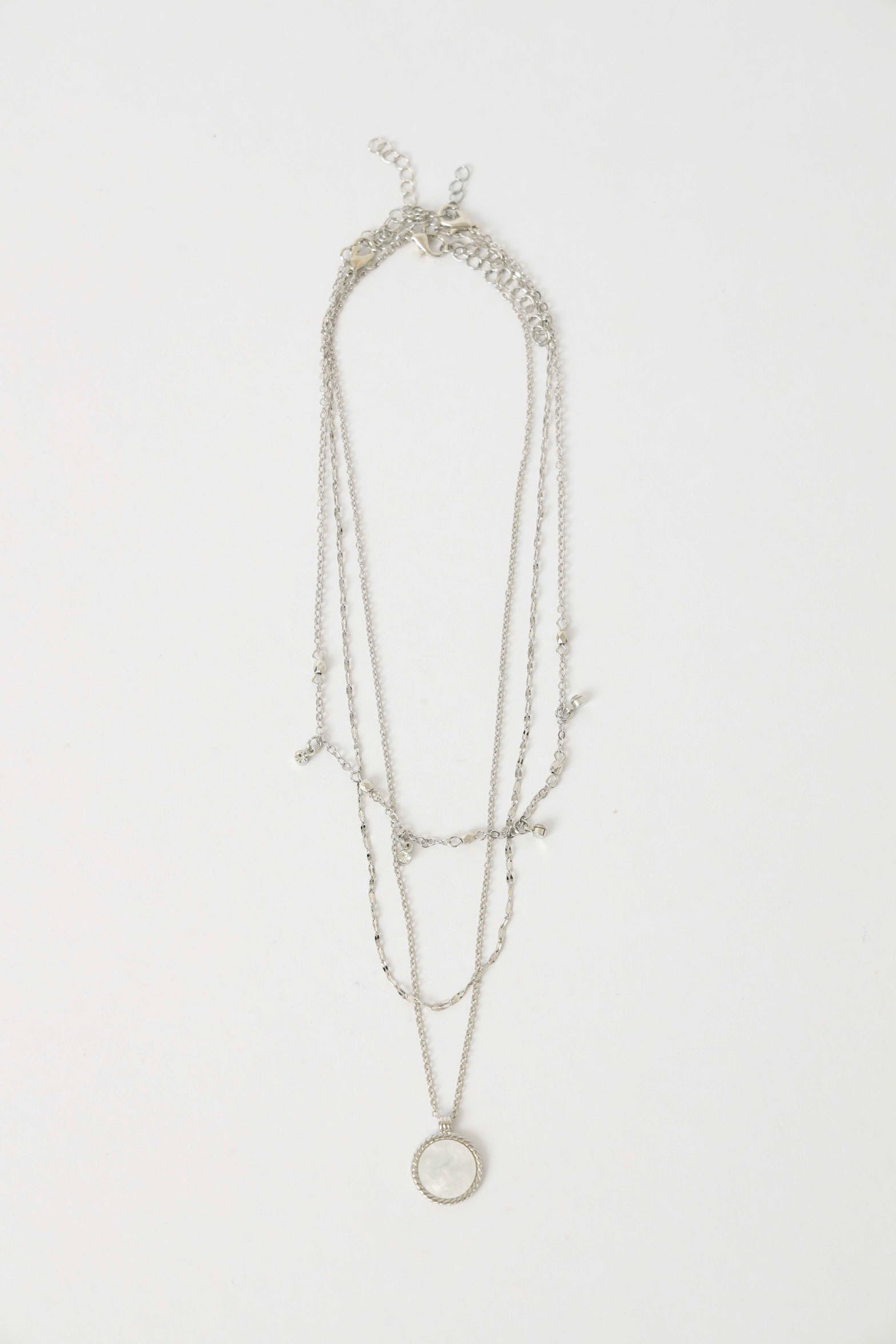 3 Layer Disc Pendant Necklace - Silver – LEGiT
