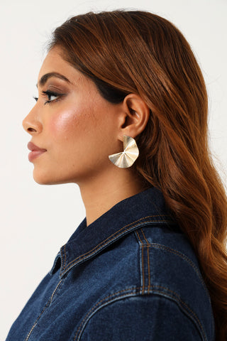 Fan Statement Earring - Gold