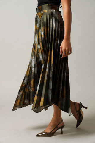 Hanky Hem Pleated Skirt - Multi