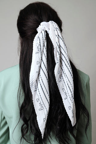 Geometric Pleated Scarf - Black