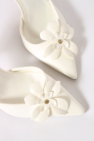 Flower Detail Slingback Court Heel - White
