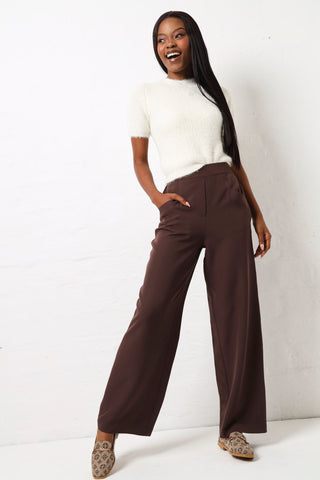 Front Pocket Elasticated Waist Barbi Pant - Chocolate