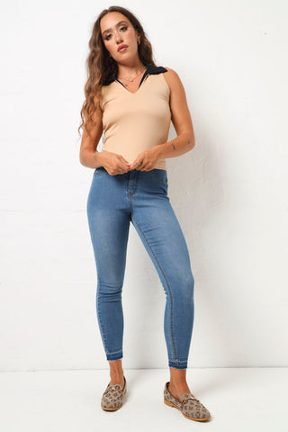 Sleeveless Contrast Rib Golfer - Beige/Black