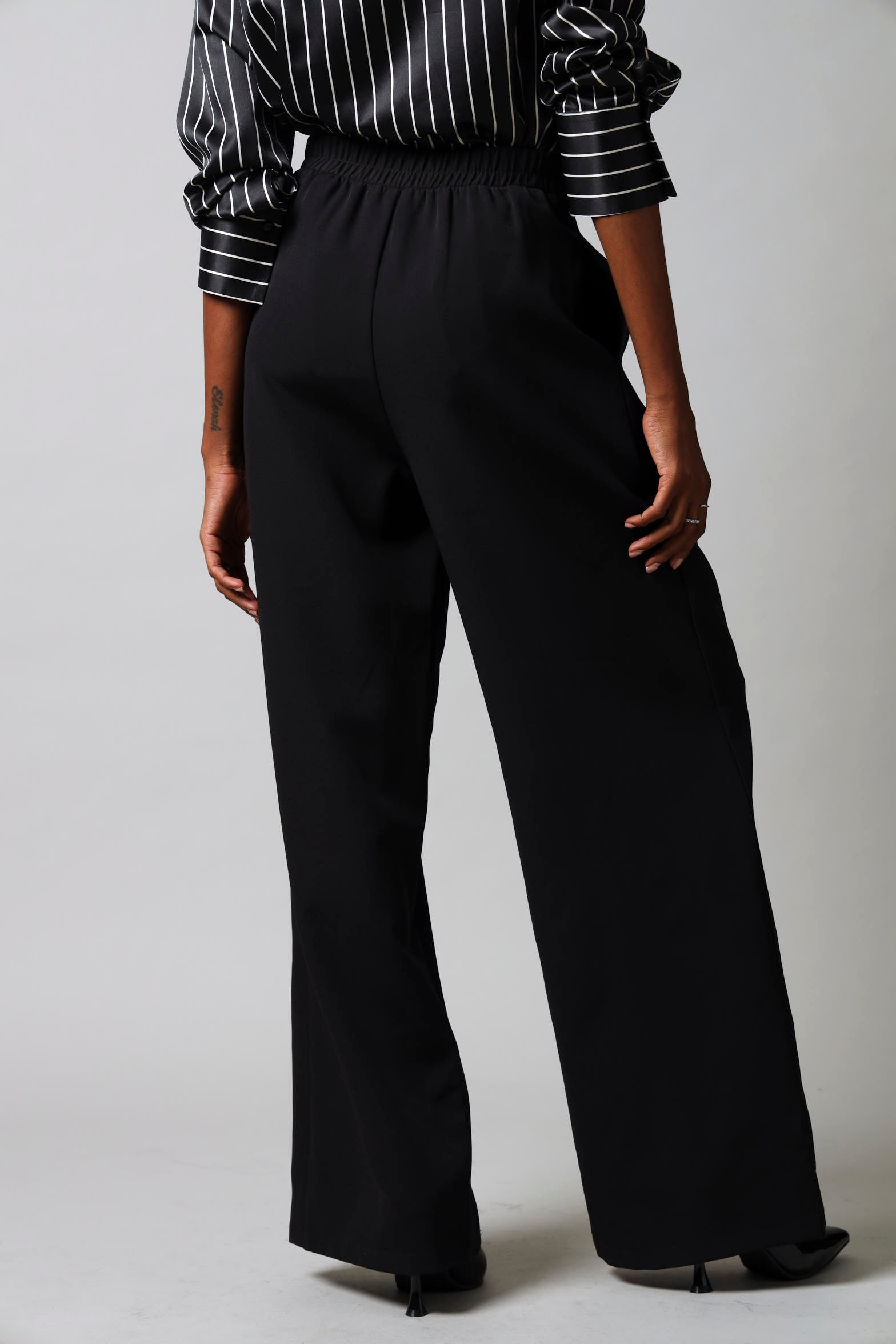 Wide Leg Elasticated Pants - Black – LEGiT